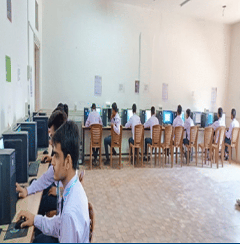 S N College of Pharmacy Labs photo 2